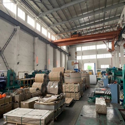 Стандарт DIN A36/S235jr/S275jr/S355jr/Q235/Q355 Горяче прокатаная стальная плита для судовых плит