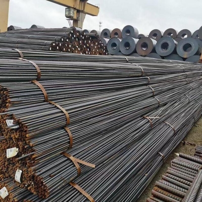 HRB335 HRB400 HRB500 BS460 ASTM A615 Gr 60 Горячо прокатаная деформированная стальная стержня Бетон железный стержень