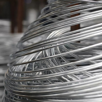 Гладкая поверхность DIN Standard Hot Dip Galvanized Wire Gi Wire для индивидуальных спецификаций